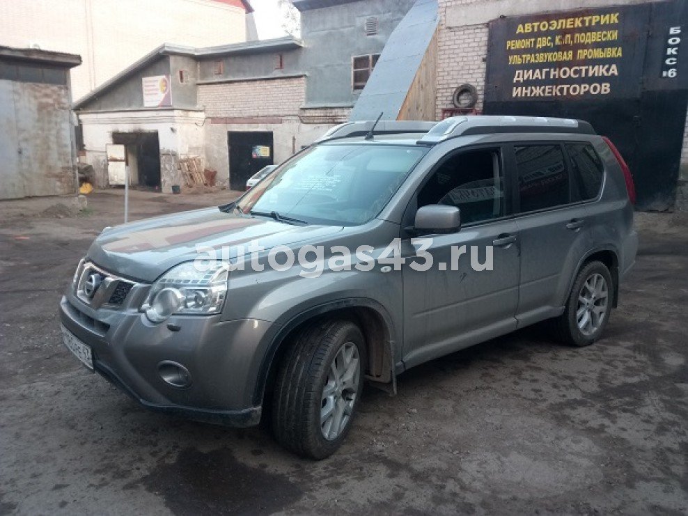 Nissan X-Trail II (T31) рестайлинг 2.5 169 Hp  2010 - 2015