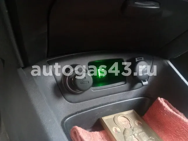 Kia Rio II Хэтчбек 1.4 97 Hp 2005-2009 (Метан) фото